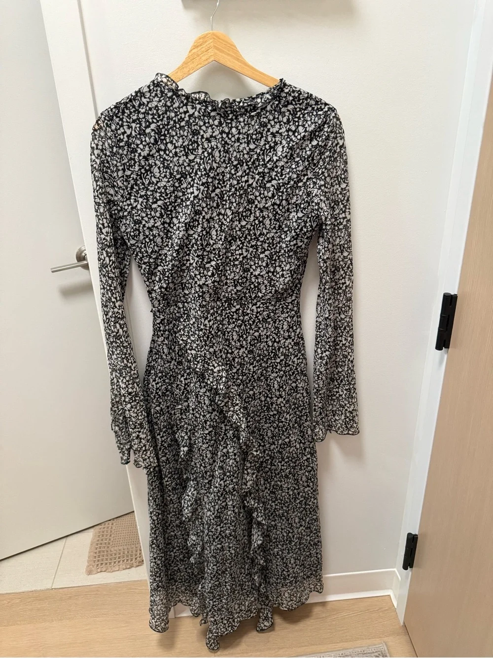 Abercrombie & Fitch Black and White Floral Wrap Midi Dress